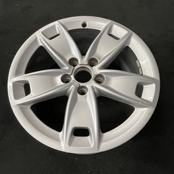 17" AUDI A3 09-13 17x7.5 , 5 spoke, single, w/holes in spoke ends Original OEM - Close-Up Detail