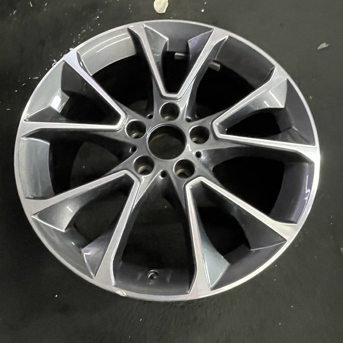 19" BMW X5 14-18 19x9 , 5 spoke, V spoke, narrow spoke Original OEM Wheel Rim - Side Profile