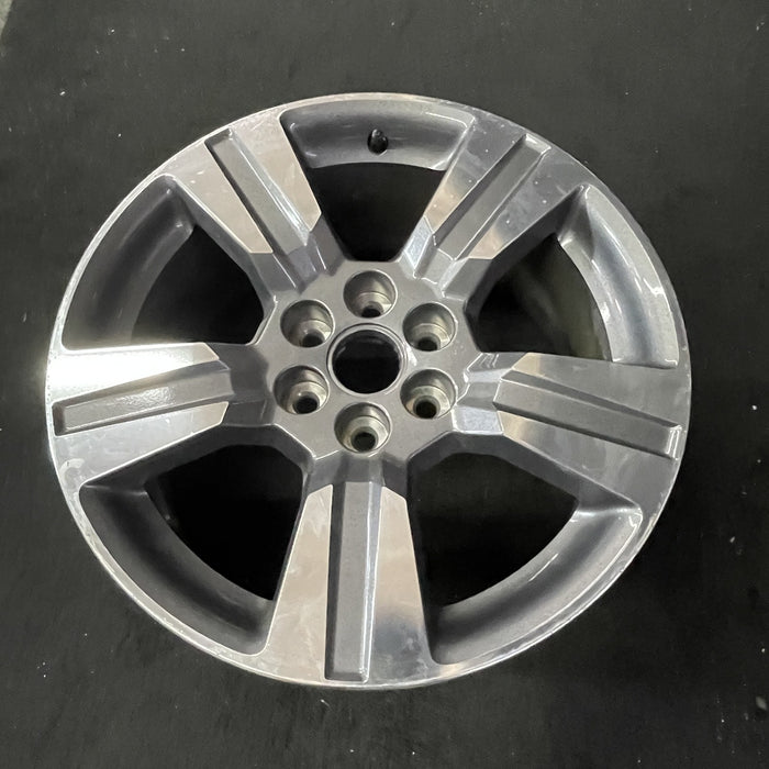 18" COLORADO 15 18x8.5 Original OEM Wheel Rim - Close-Up Detail