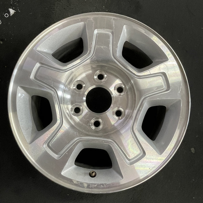 17" AVALANCHE 1500 07-10 17x7.5", aluminum, , pentastar groove that connects - Angle View