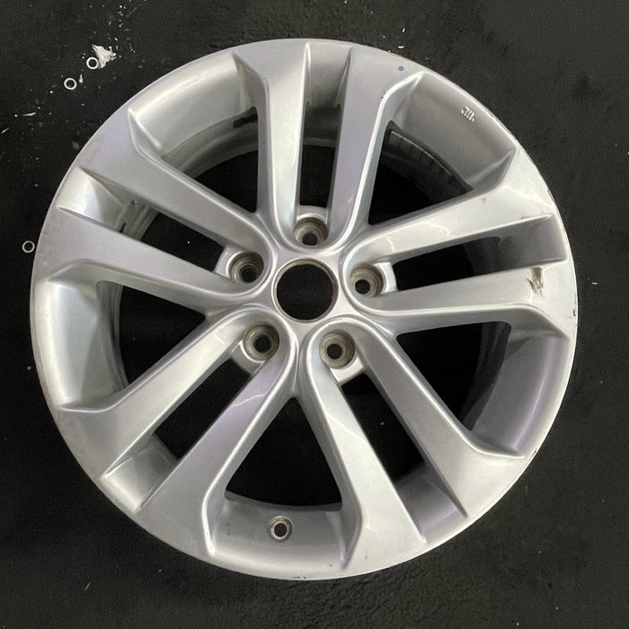 17" JUKE 11-16 17x7 , , double spoke Original OEM Wheel Rim - Angle View