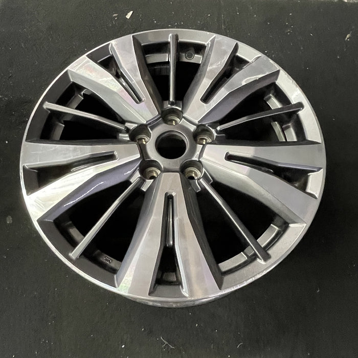 18" PATHFINDER 17-20 18x7.5 , 15 spoke Original OEM Wheel Rim - Close-Up Detail