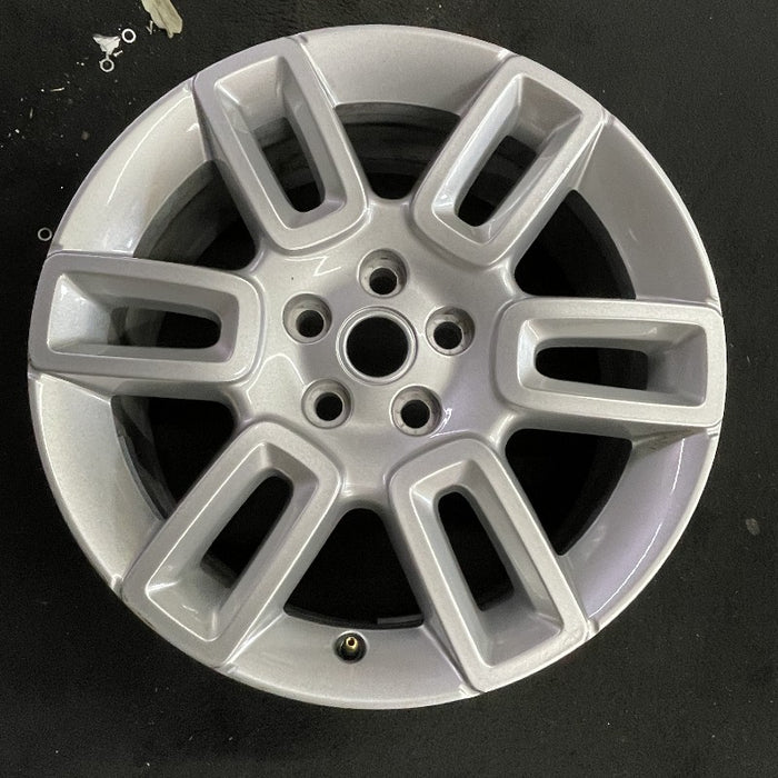 19" DEFENDER 20-22 19x8 6 spoke straight spoke silver Original OEM Wheel Rim - Front View