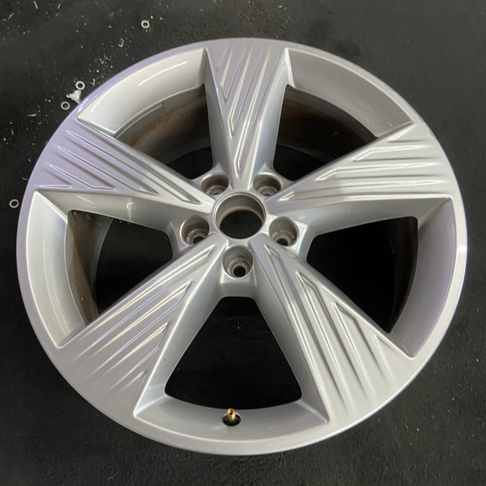 19" Q4 22-24 19x8, , single spoke Original OEM Wheel Rim - Side Profile