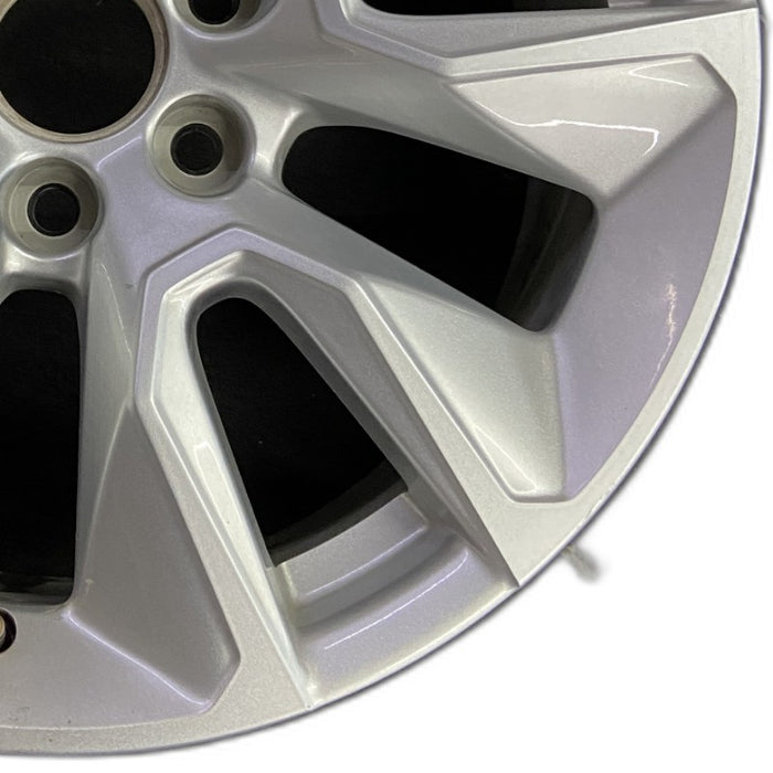 20" SIERRA 1500 PICKUP 19 20x9 10 spoke opt NZP Original OEM Wheel Rim - Close-Up Detail