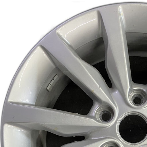 18" DURANGO 14-17 18x8 aluminum Original OEM Wheel Rim - Angle View
