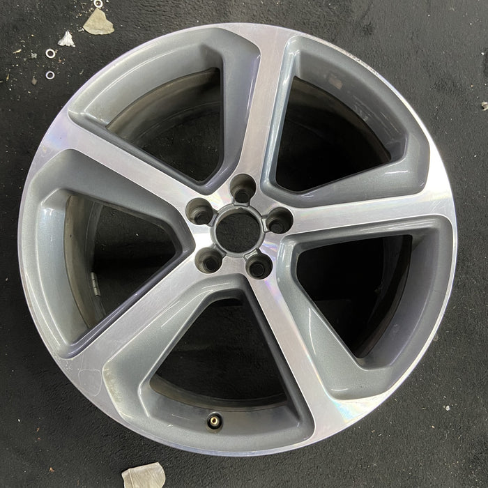 20" AUDI Q5 13-16 20x8.5, 5 spoke, arm spoke Original OEM Wheel Rim - Angle View