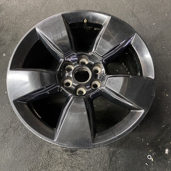 18" COLORADO 16-18 18x8.5, black Original OEM Wheel Rim - Close-Up Detail