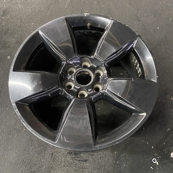 18" COLORADO 16-18 18x8.5, black Original OEM Wheel Rim - Close-Up Detail
