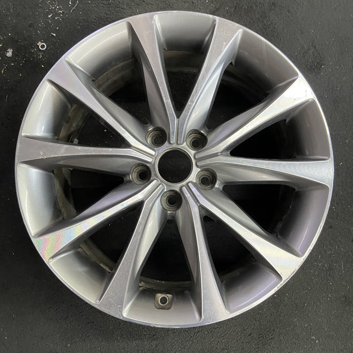 18" AZERA 15-17 , 18x7.5 Original OEM Wheel Rim - Angle View