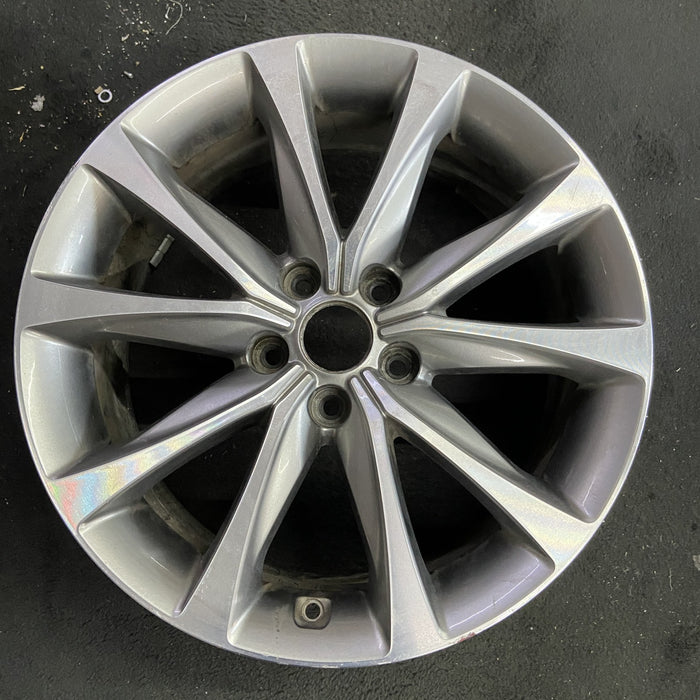 18" AZERA 15-17 , 18x7.5 Original OEM Wheel Rim - Angle View