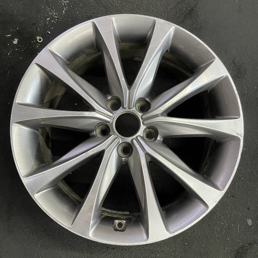 18" AZERA 15-17 , 18x7.5 Original OEM Wheel Rim - Angle View