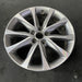 18" AZERA 15-17 , 18x7.5 Original OEM Wheel Rim - Close-Up Detail