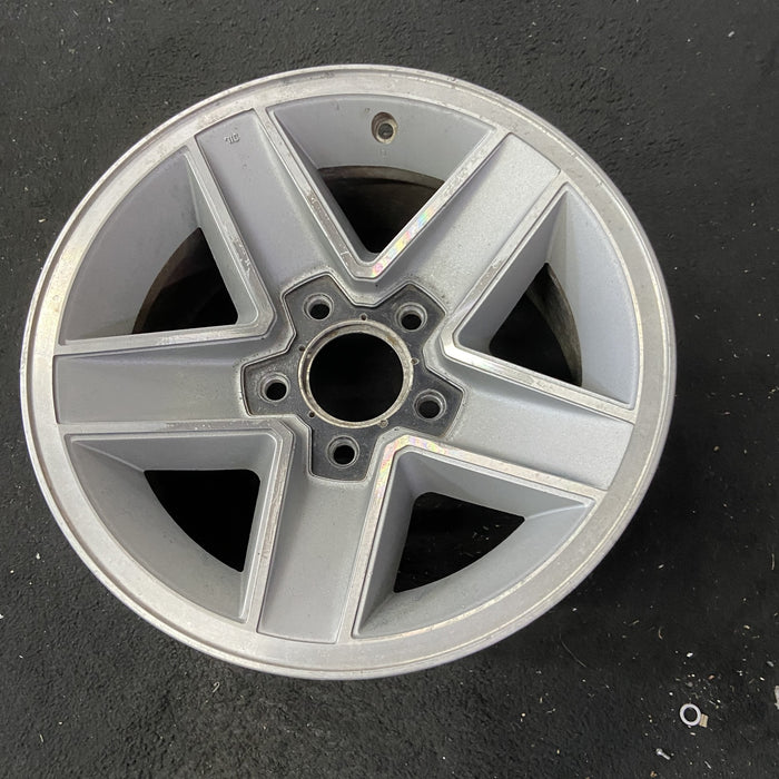 15" CAMARO 82-85 15x7 Original OEM Wheel Rim - Close-Up Detail