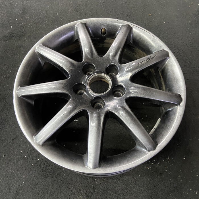 17" LUCERNE 06 17x7, , silver finish Original OEM Wheel Rim - Close-Up Detail