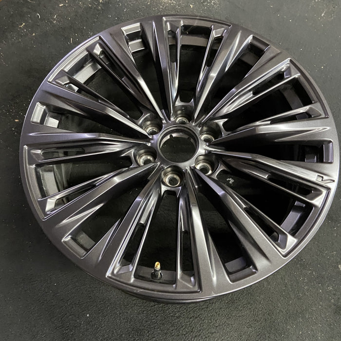 22" ESCALADE 23 22x9, 12 spoke, opt SQO Original OEM Wheel Rim - Side Profile