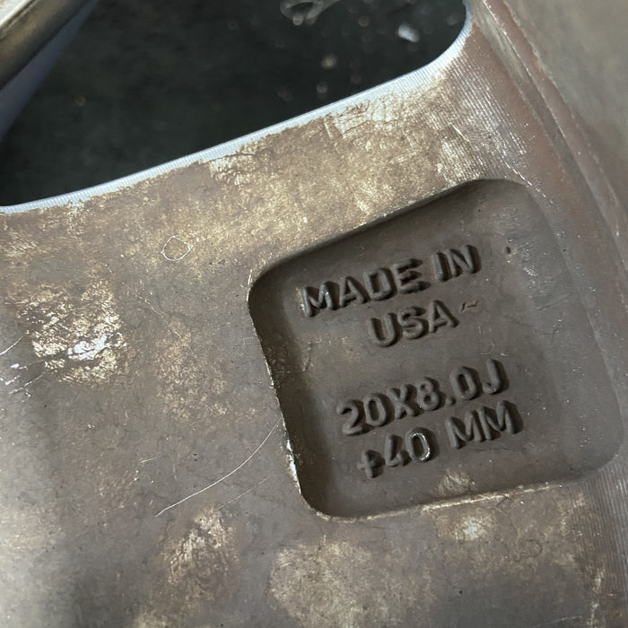 20" FORD F250SD PICKUP 17 20x8 , 8 spoke, polished, 8" center cap, Original OEM - Additional View