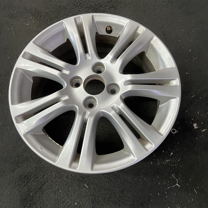 16" FIT 09-11 16x6 , 14 spoke Original OEM Wheel Rim - Close-Up Detail