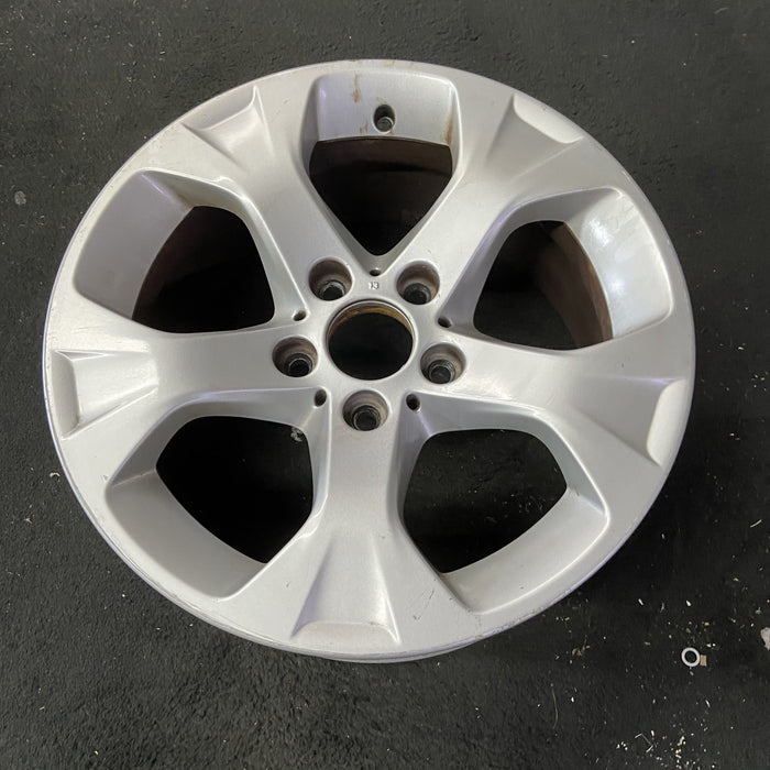 17" BMW X1 12-15 17x7.5, alloy, 5 spoke, Y spoke Original OEM Wheel Rim - Close-Up Detail