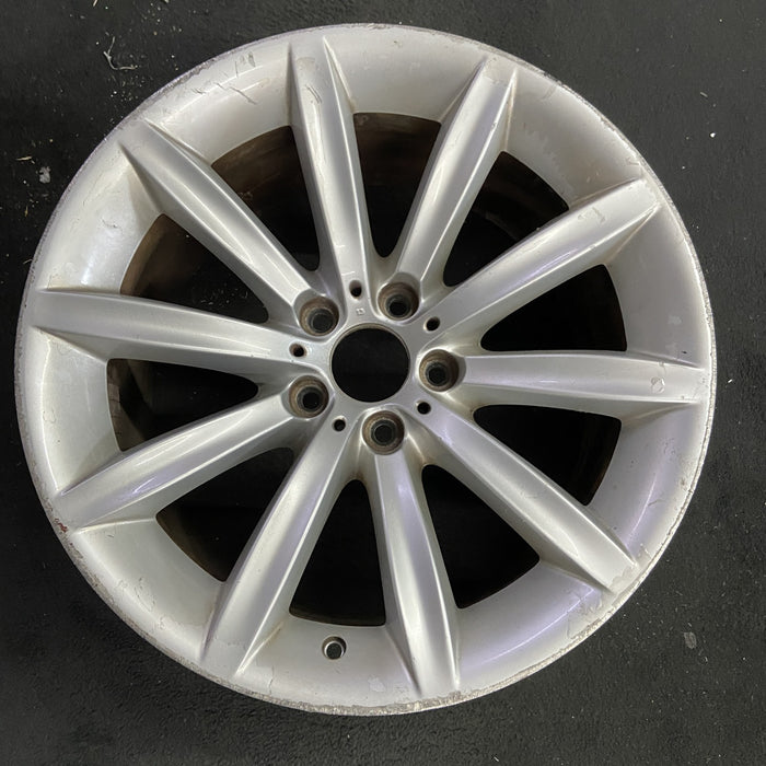 19" BMW 750i 06-08 19x10 , 10 spoke, grooved spoke, wide groove Original OEM - Angle View