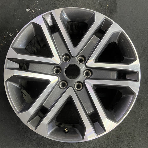 20" FORD F150 PICKUP 21-23 20x8.5, 6 spoke, machined dark gray Original OEM - Angle View