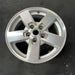 17" COMMANDER 06-08 17x7.5, aluminum, 5 spoke, spokes flush to outer rim - Close-Up Detail
