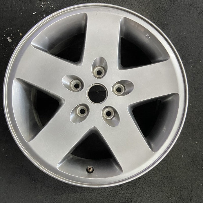 17" WRANGLER 07-08 17x7.5 silver Original OEM Wheel Rim - Additional View