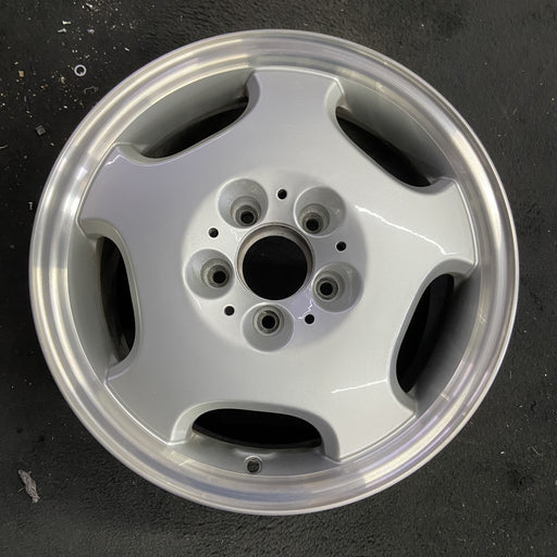 16" MERCEDES E-CLASS 96-97 210 Type; E300D, 16x7.5, 5 hole Original OEM Wheel - Angle View