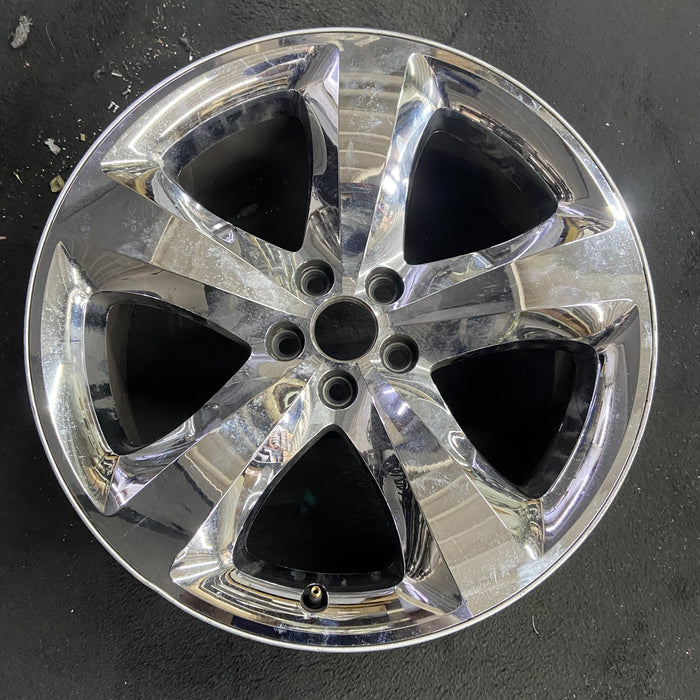 20" CHALLENGER 11-12 20x8, , chrome clad, lug nut centered between spokes - Angle View