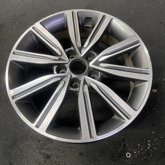 17" OPTIMA 19 17x7 , 10 spoke Original OEM Wheel Rim - Close-Up Detail