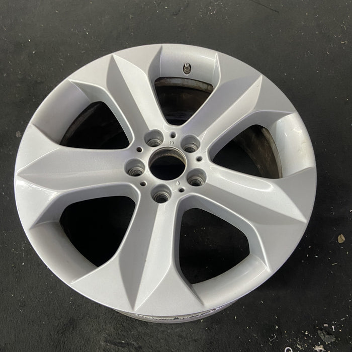 19" BMW X6 08-09 19x9 , front , 5 spoke, wide groove spoke Original OEM Wheel - Close-Up Detail
