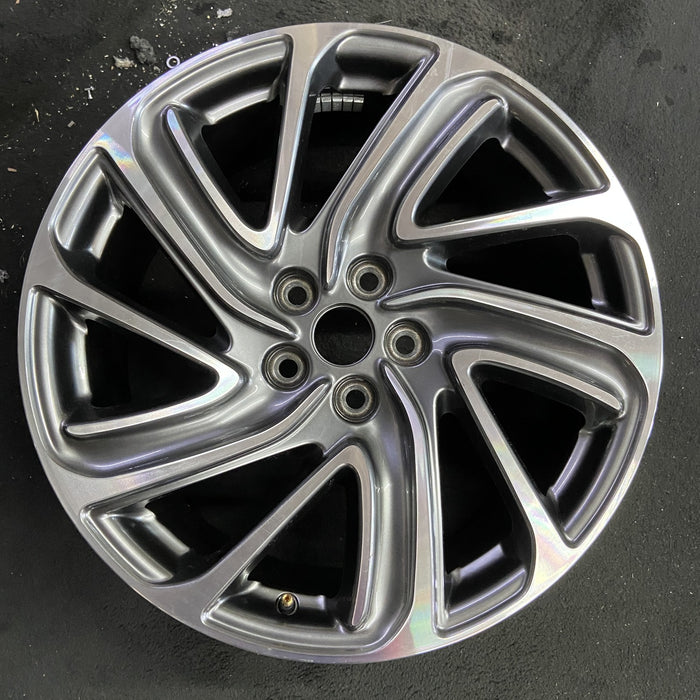 19" AVIATOR 20-24 19x8, Original OEM Wheel Rim - Angle View