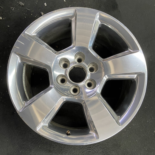 20" SIERRA 1500 PICKUP 19 classic , 20x9, 5 spoke, exposed lug nuts, polished - Angle View