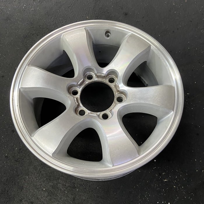 17" 4 RUNNER 03-09 17x7.5, 6 spoke Original OEM Wheel Rim - Close-Up Detail