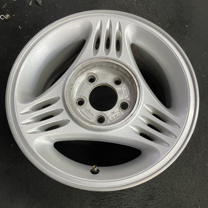 15" MUSTANG 94-95 15x7 w/o exposed lug nuts; w/center cap notch Original OEM - View 7