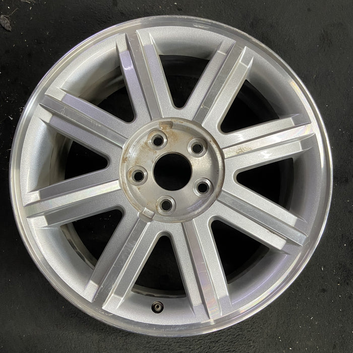 18" FIVE HUNDRED 05-06 18x7, Original OEM Wheel Rim - Angle View
