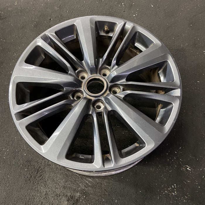 17" WRX 15-21 17x8 , gray Original OEM Wheel Rim - Close-Up Detail