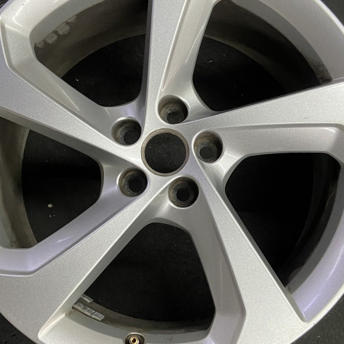 19" F-PACE 17-19 19x8.5 alloy 5 spoke silver Original OEM Wheel Rim