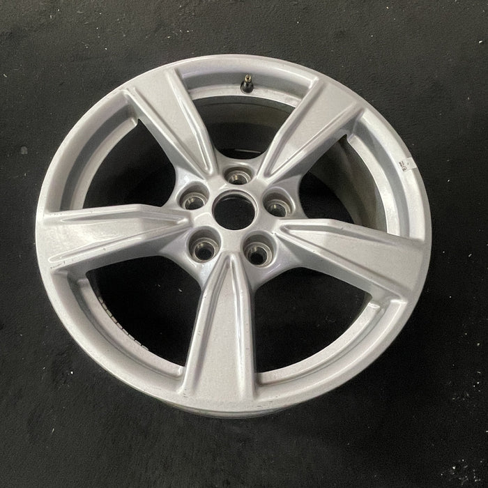 17" MUSTANG 20-23 17x7.5 , Original OEM Wheel Rim - Close-Up Detail