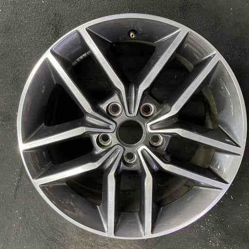 18" GRAND CHEROKEE 17 18x8, aluminum, w/o 75th Anniversary package; polished - Angle View