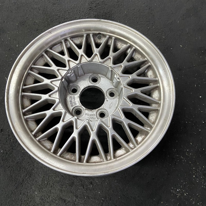 15" CROWN VICTORIA 92 15x6.5 aluminum spoke design light argent Original OEM Wheel Rim