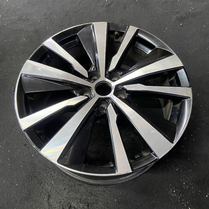 19" ALTIMA 19-21 19x8 alloy 10 spoke SR machined Original OEM Wheel Rim