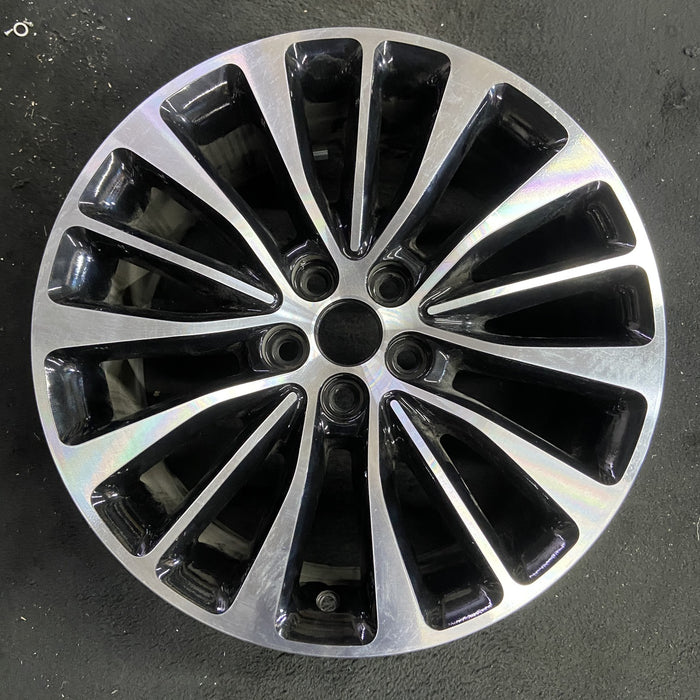 18" MKX 16-18 18x8 , 15 spoke, Original OEM Wheel Rim - Angle View