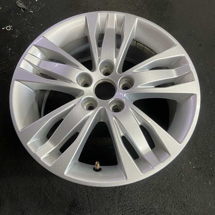 16" FOCUS 12 16x7 , 5 triple spoke Original OEM Wheel Rim - Side Profile
