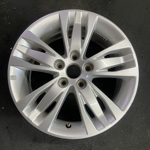 16" FOCUS 12 16x7 , 5 triple spoke Original OEM Wheel Rim - Angle View