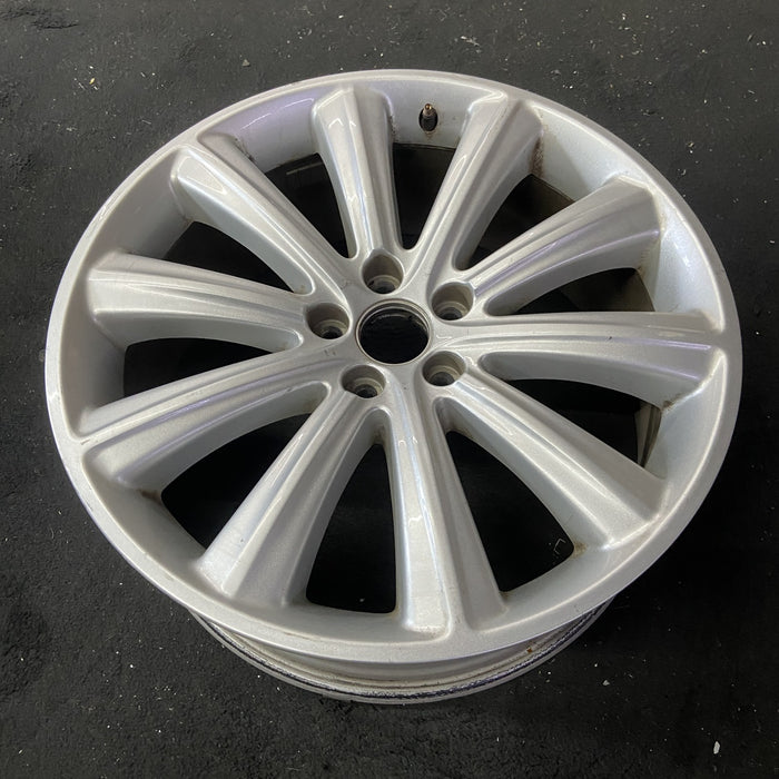 20" FLEX 13 20x8 , 10 spoke Original OEM Wheel Rim - Close-Up Detail