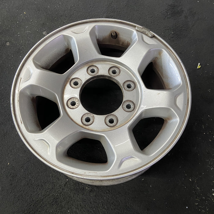 17" FORD F250SD PICKUP 13 17x7.5 , 6 spoke, Original OEM Wheel Rim - Close-Up Detail
