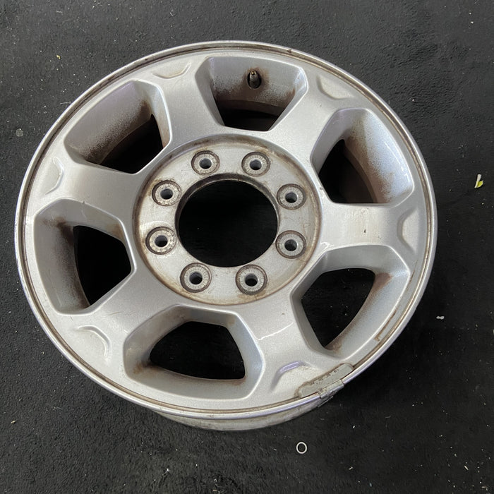 17" FORD F250SD PICKUP 13 17x7.5 , 6 spoke, Original OEM Wheel Rim - Close-Up Detail