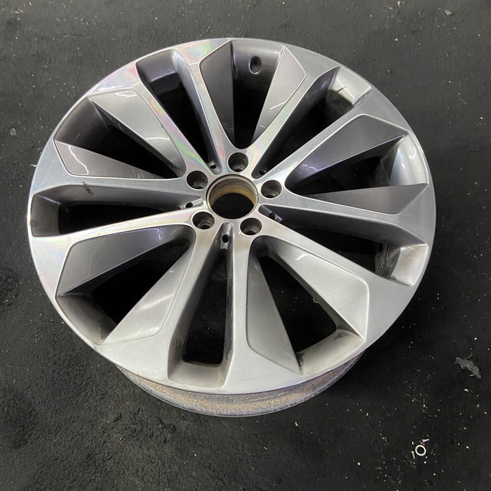 20" MERCEDES GLE-CLASS 20 167 Type, GLE350, 20x8.5, 5 twin spoke, rear Original - Close-Up Detail