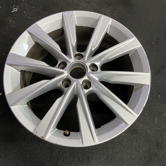17" BEETLE 17 17x7 , exposed lug nuts, 10 spoke, opt CL1 Original OEM Wheel Rim - Side Profile